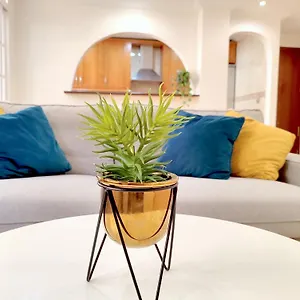 D4: Design & Relax In The Apartment Malaga